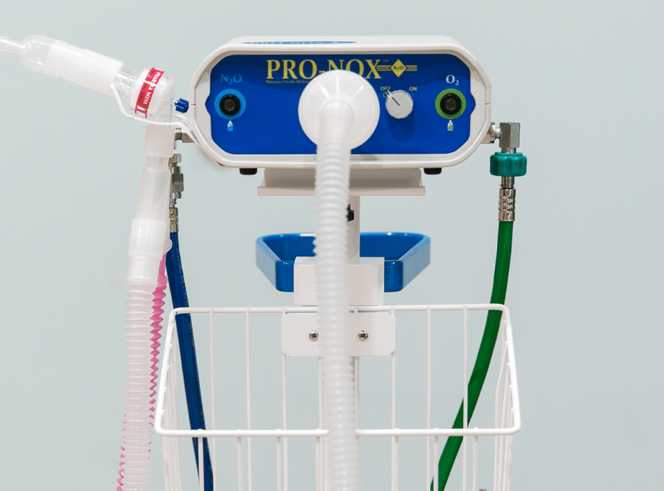 Full view of the Pro-Nox Carestream Nitrous Oxide delivery system on a mobile trolley for aesthetic clinics.